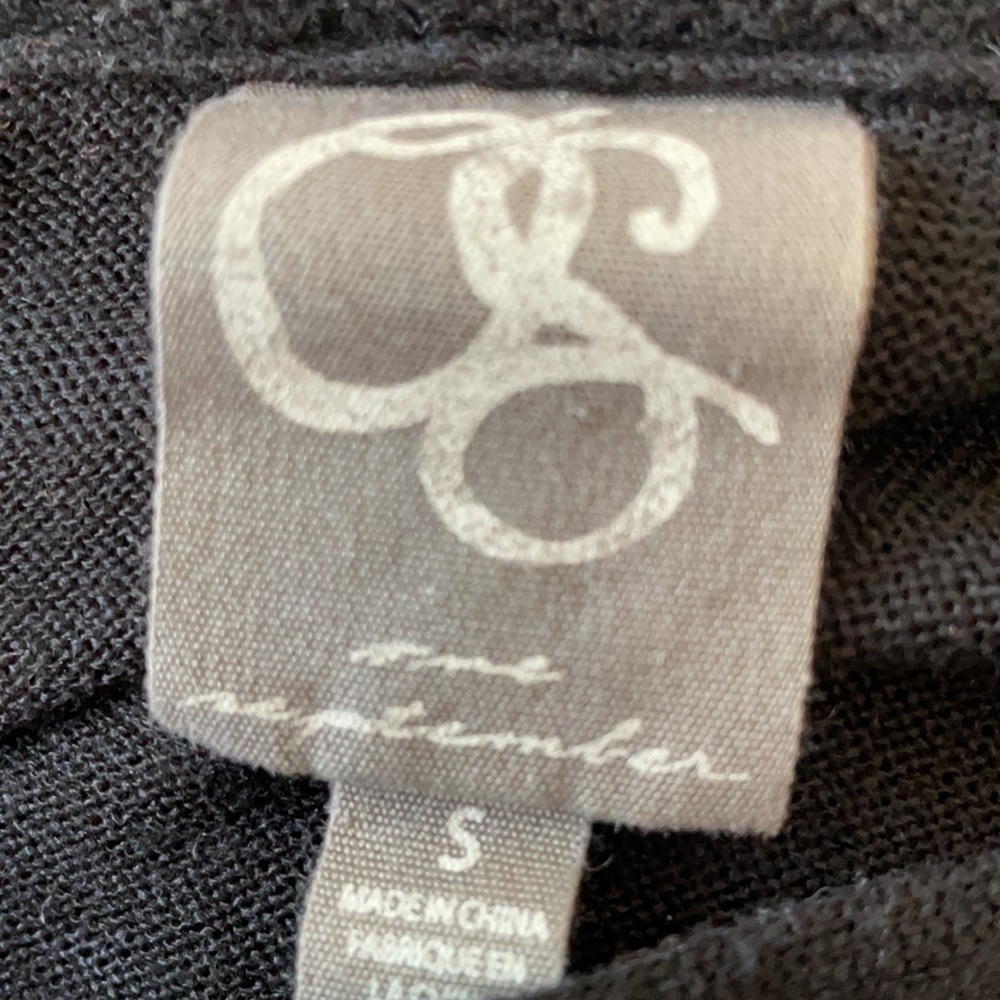 One September Anthropologie Black Sweater Top W/ … - image 3